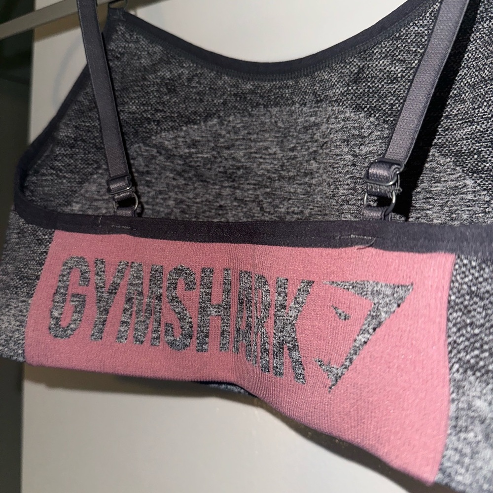 Gymshark Women's Pink and Gray Sports Bra (Flex Strappy Sports Bra) size small